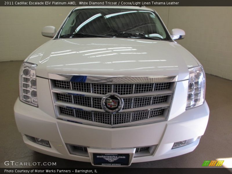 White Diamond Tricoat / Cocoa/Light Linen Tehama Leather 2011 Cadillac Escalade ESV Platinum AWD