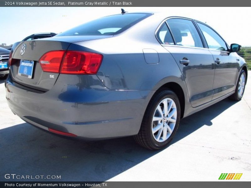Platinum Gray Metallic / Titan Black 2014 Volkswagen Jetta SE Sedan