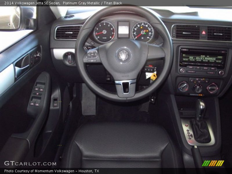 Platinum Gray Metallic / Titan Black 2014 Volkswagen Jetta SE Sedan