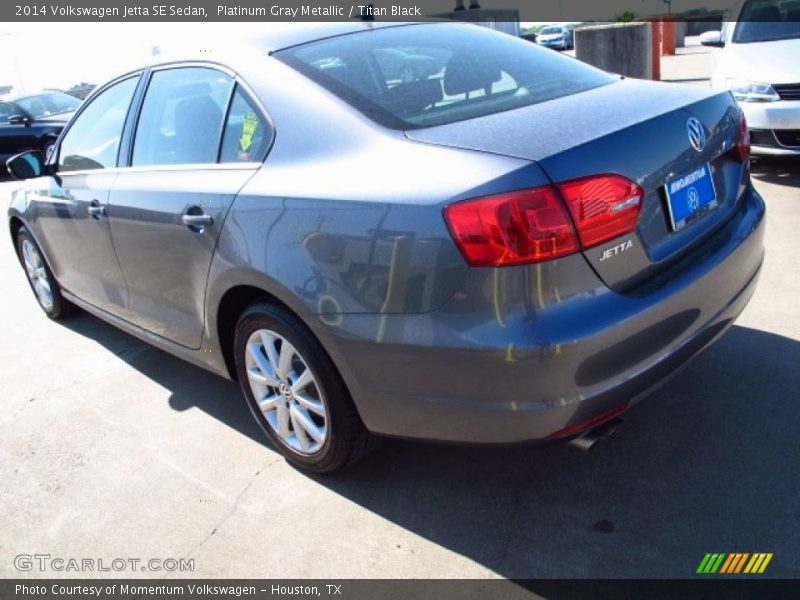 Platinum Gray Metallic / Titan Black 2014 Volkswagen Jetta SE Sedan