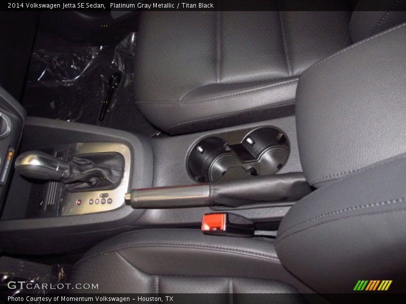 Platinum Gray Metallic / Titan Black 2014 Volkswagen Jetta SE Sedan