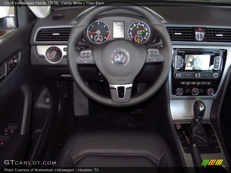 Candy White / Titan Black 2014 Volkswagen Passat TDI SE