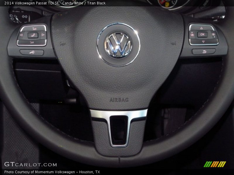 Candy White / Titan Black 2014 Volkswagen Passat TDI SE