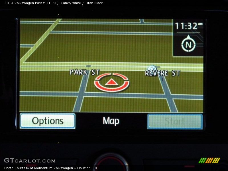 Candy White / Titan Black 2014 Volkswagen Passat TDI SE