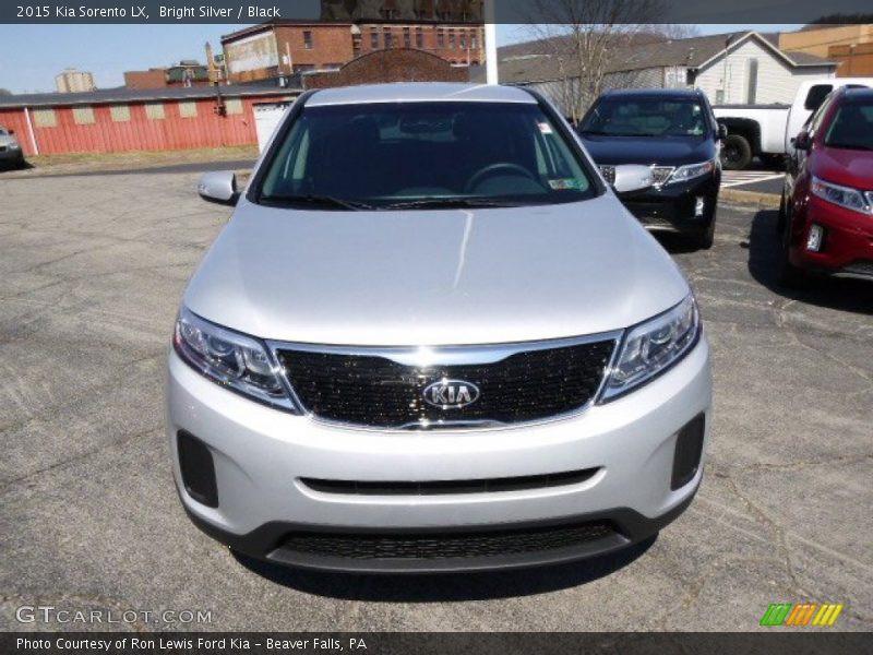 Bright Silver / Black 2015 Kia Sorento LX