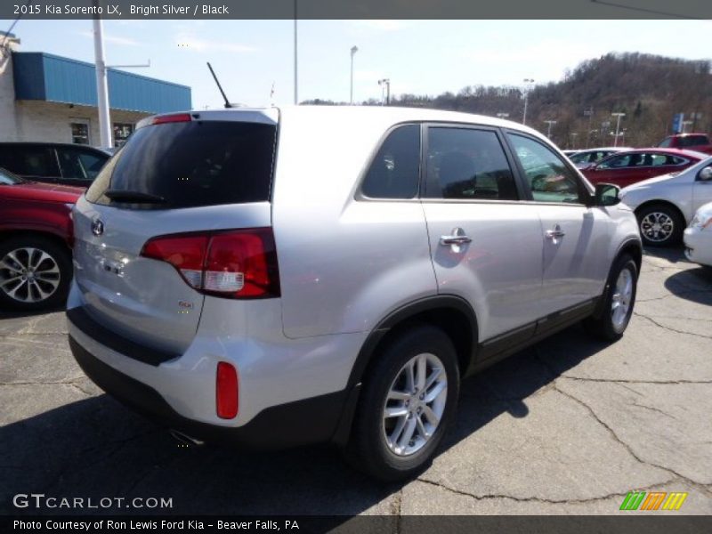 Bright Silver / Black 2015 Kia Sorento LX