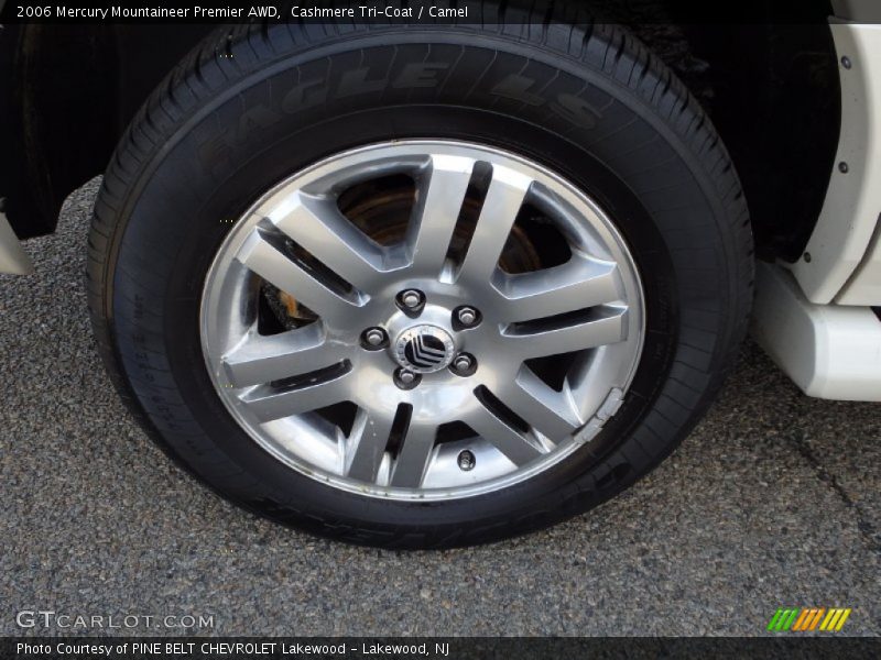 Cashmere Tri-Coat / Camel 2006 Mercury Mountaineer Premier AWD