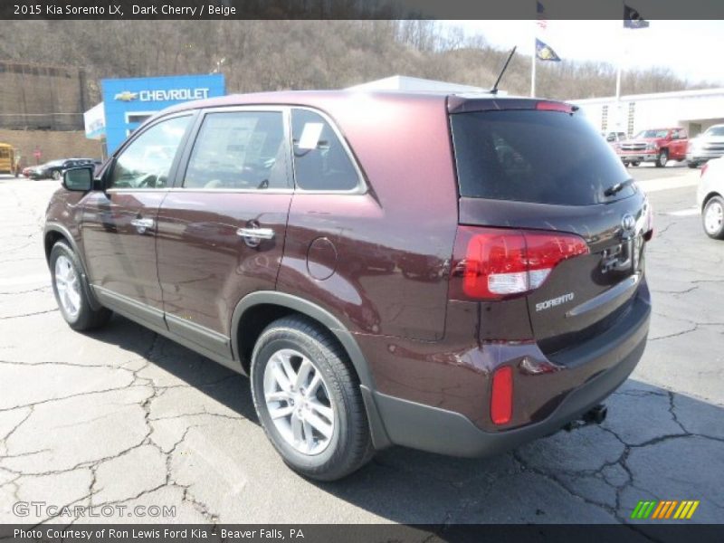 Dark Cherry / Beige 2015 Kia Sorento LX