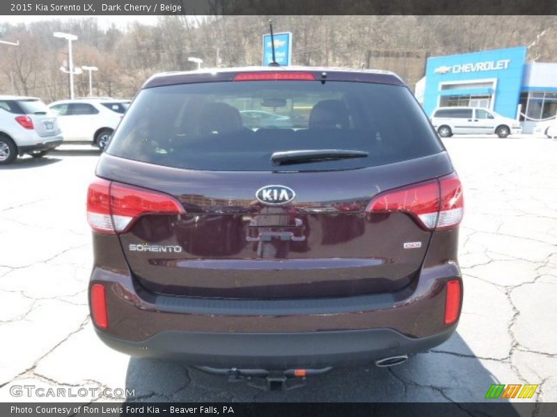 Dark Cherry / Beige 2015 Kia Sorento LX