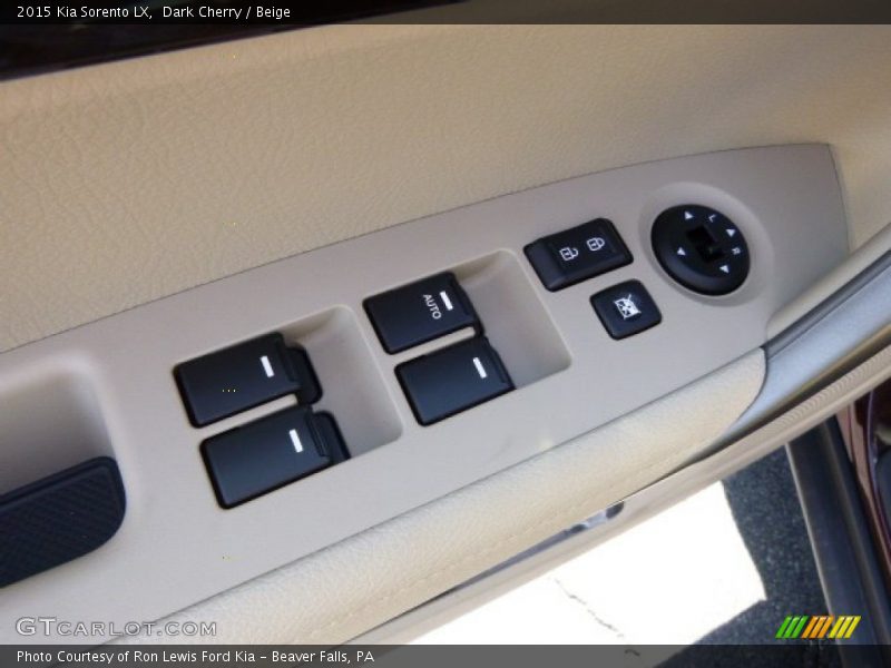 Dark Cherry / Beige 2015 Kia Sorento LX