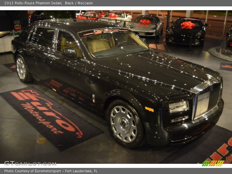 Black / Moccasin 2013 Rolls-Royce Phantom Sedan