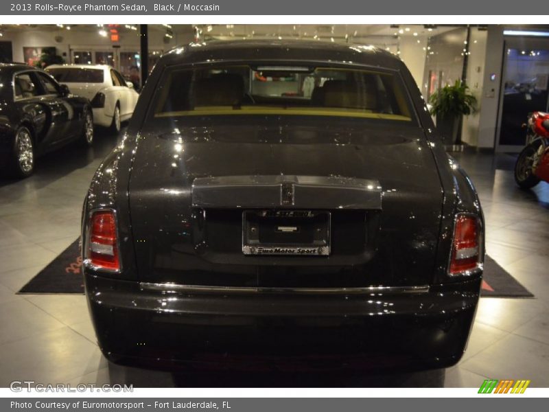 Black / Moccasin 2013 Rolls-Royce Phantom Sedan