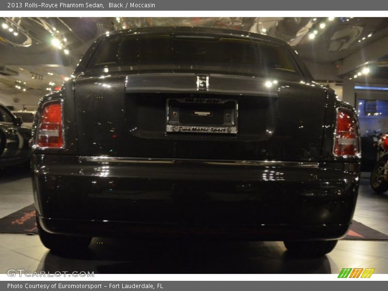Black / Moccasin 2013 Rolls-Royce Phantom Sedan