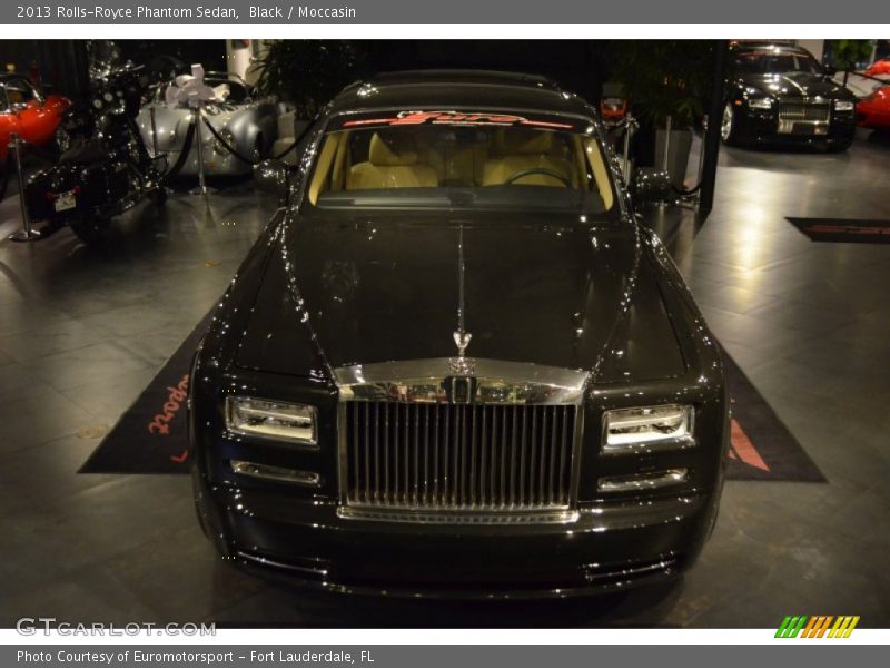 Black / Moccasin 2013 Rolls-Royce Phantom Sedan