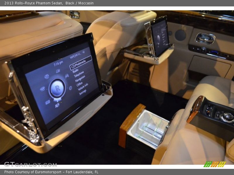 Black / Moccasin 2013 Rolls-Royce Phantom Sedan