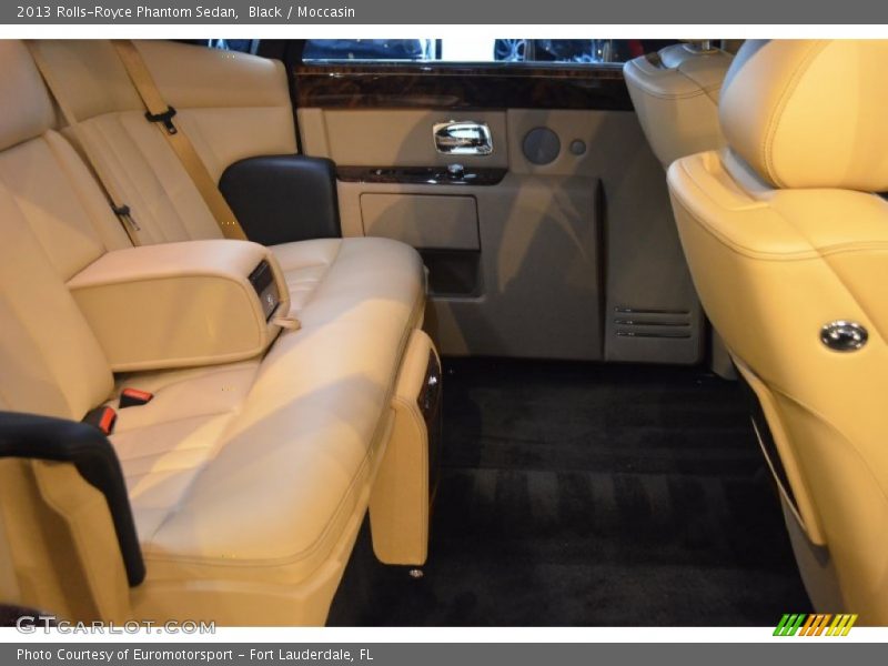 Black / Moccasin 2013 Rolls-Royce Phantom Sedan