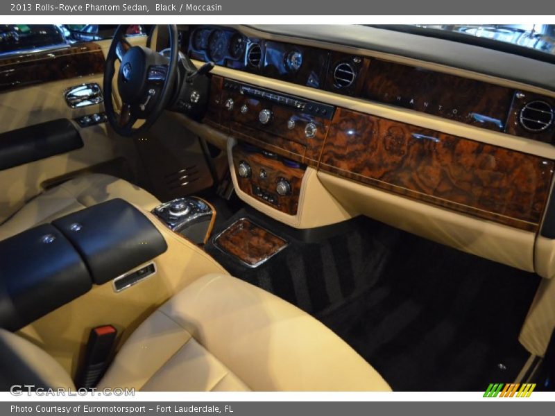 Black / Moccasin 2013 Rolls-Royce Phantom Sedan