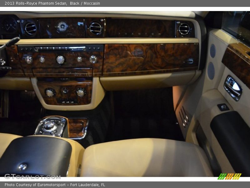 Black / Moccasin 2013 Rolls-Royce Phantom Sedan