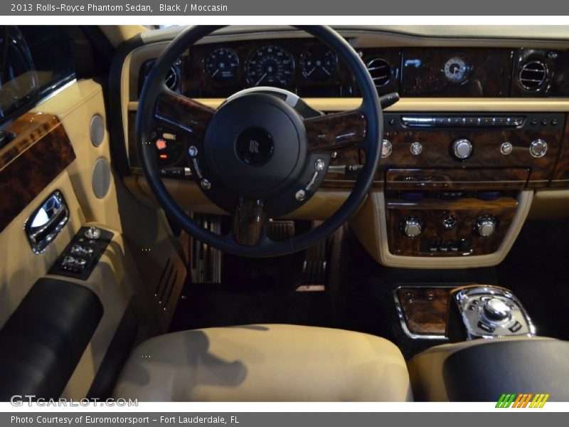 Black / Moccasin 2013 Rolls-Royce Phantom Sedan
