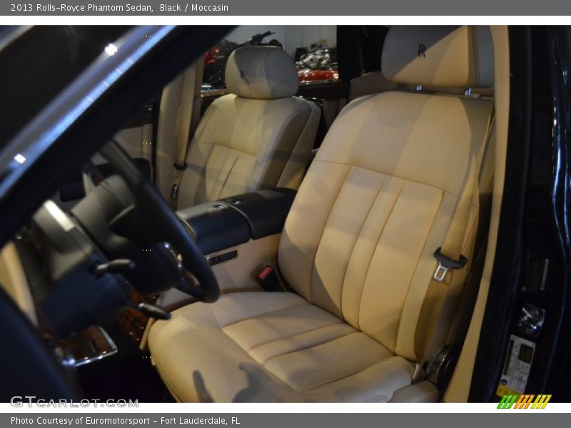 Black / Moccasin 2013 Rolls-Royce Phantom Sedan