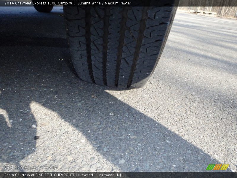 Summit White / Medium Pewter 2014 Chevrolet Express 1500 Cargo WT