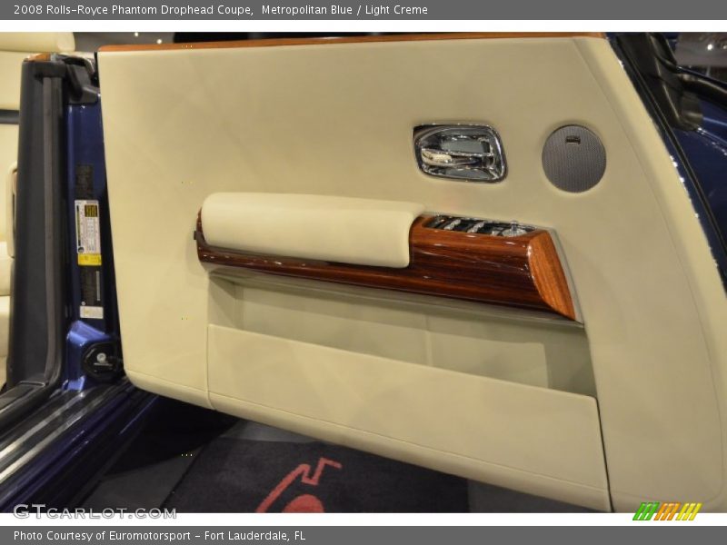 Metropolitan Blue / Light Creme 2008 Rolls-Royce Phantom Drophead Coupe