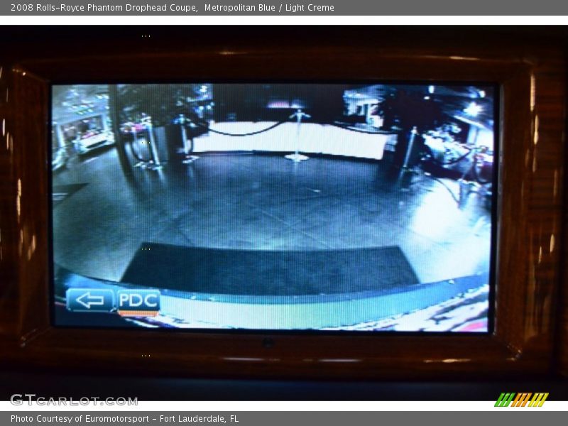 Metropolitan Blue / Light Creme 2008 Rolls-Royce Phantom Drophead Coupe