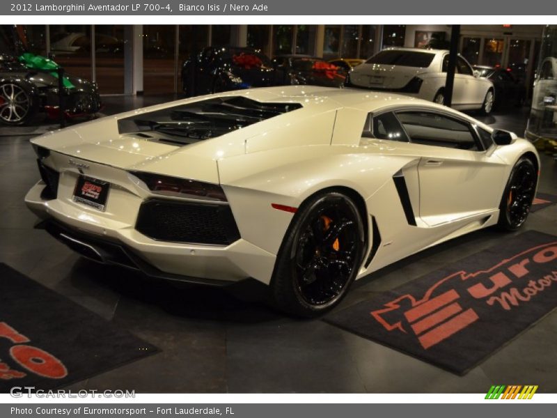 Bianco Isis / Nero Ade 2012 Lamborghini Aventador LP 700-4