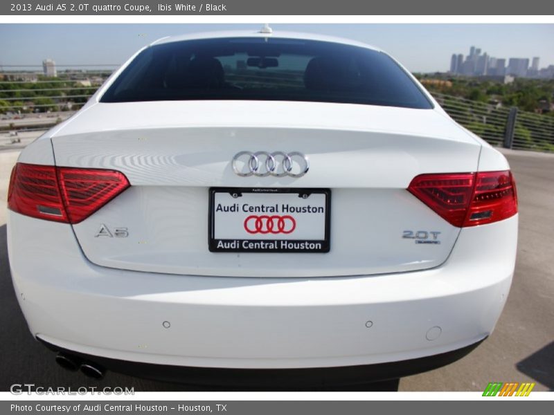 Ibis White / Black 2013 Audi A5 2.0T quattro Coupe