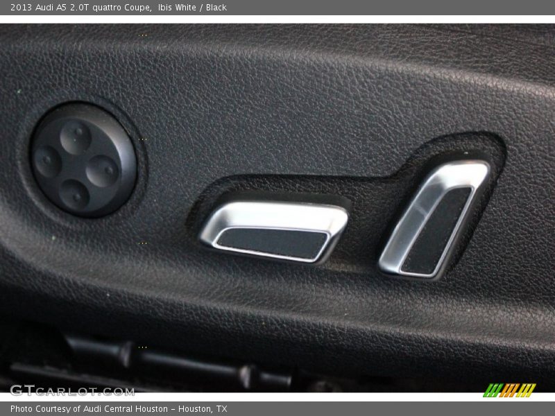 Ibis White / Black 2013 Audi A5 2.0T quattro Coupe