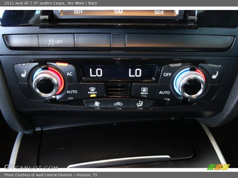 Ibis White / Black 2013 Audi A5 2.0T quattro Coupe