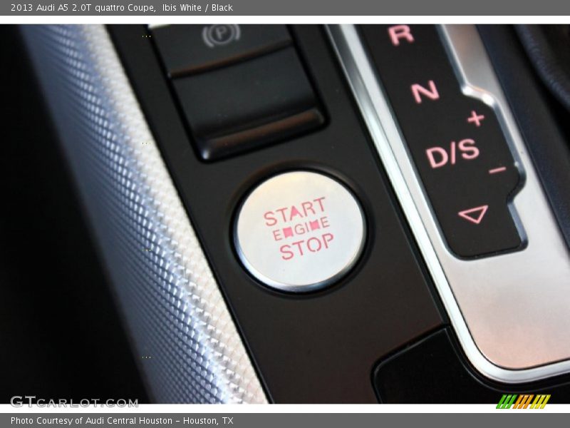 Ibis White / Black 2013 Audi A5 2.0T quattro Coupe