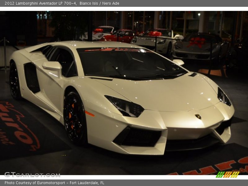 Bianco Isis / Nero Ade 2012 Lamborghini Aventador LP 700-4