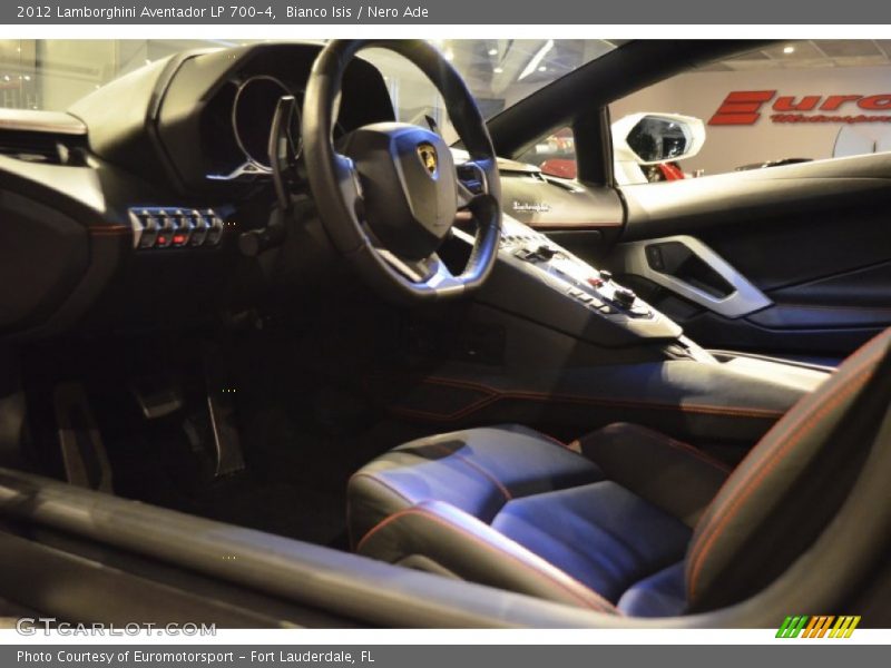 Bianco Isis / Nero Ade 2012 Lamborghini Aventador LP 700-4