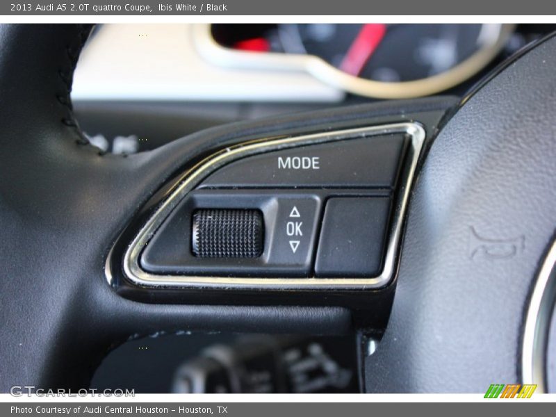 Ibis White / Black 2013 Audi A5 2.0T quattro Coupe