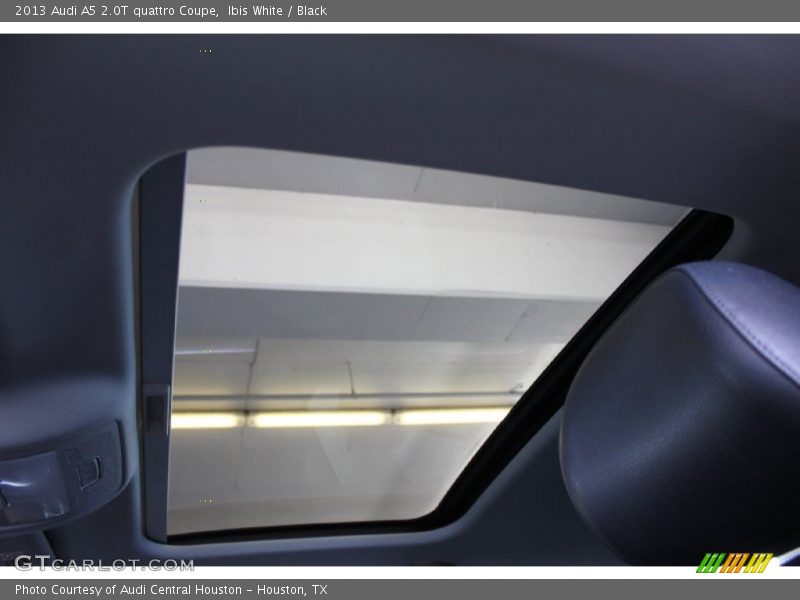 Ibis White / Black 2013 Audi A5 2.0T quattro Coupe