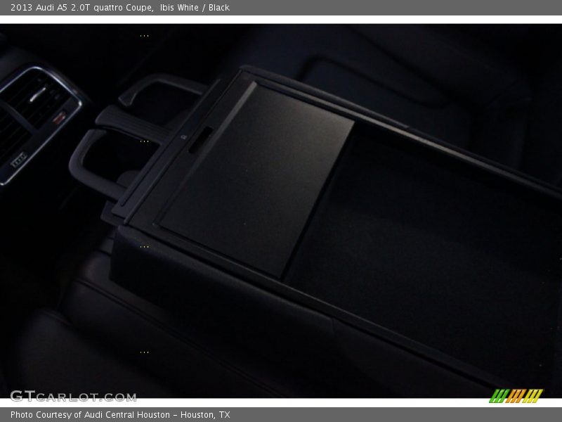 Ibis White / Black 2013 Audi A5 2.0T quattro Coupe