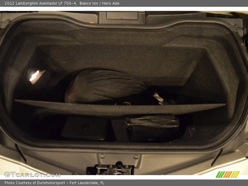  2012 Aventador LP 700-4 Trunk