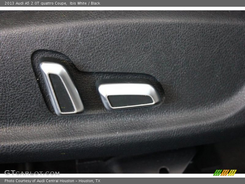 Ibis White / Black 2013 Audi A5 2.0T quattro Coupe