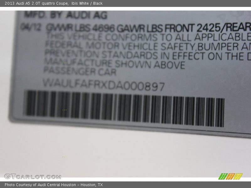 Ibis White / Black 2013 Audi A5 2.0T quattro Coupe