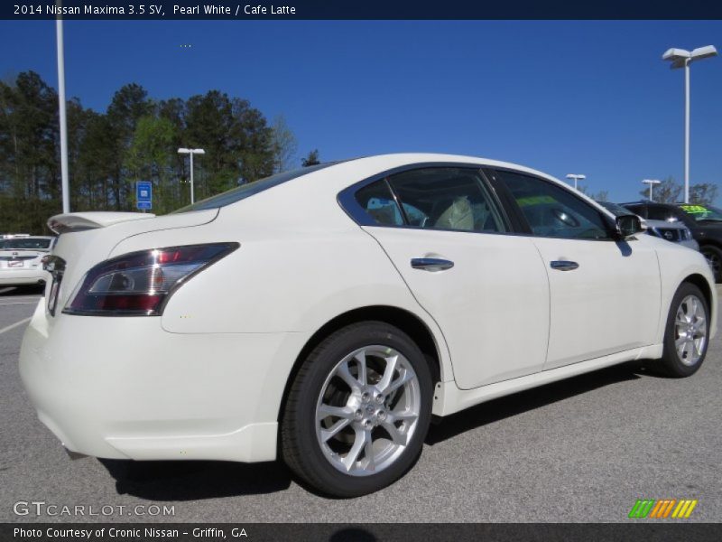 Pearl White / Cafe Latte 2014 Nissan Maxima 3.5 SV