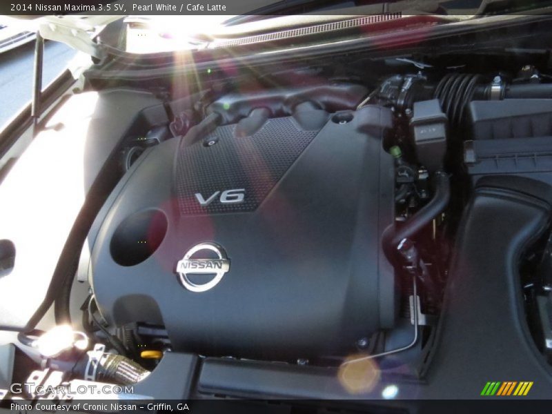 Pearl White / Cafe Latte 2014 Nissan Maxima 3.5 SV