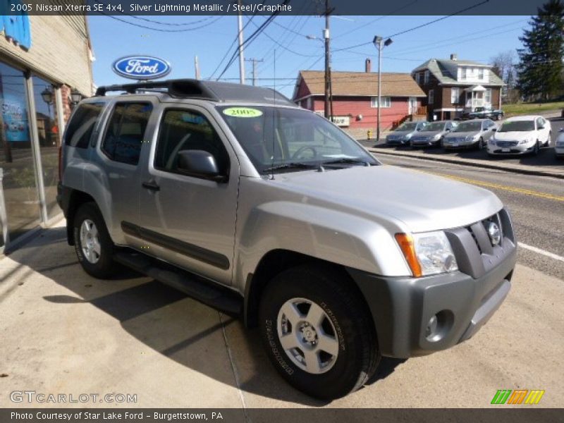 Silver Lightning Metallic / Steel/Graphite 2005 Nissan Xterra SE 4x4