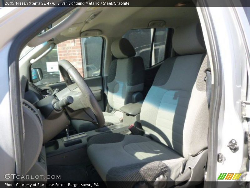 Silver Lightning Metallic / Steel/Graphite 2005 Nissan Xterra SE 4x4