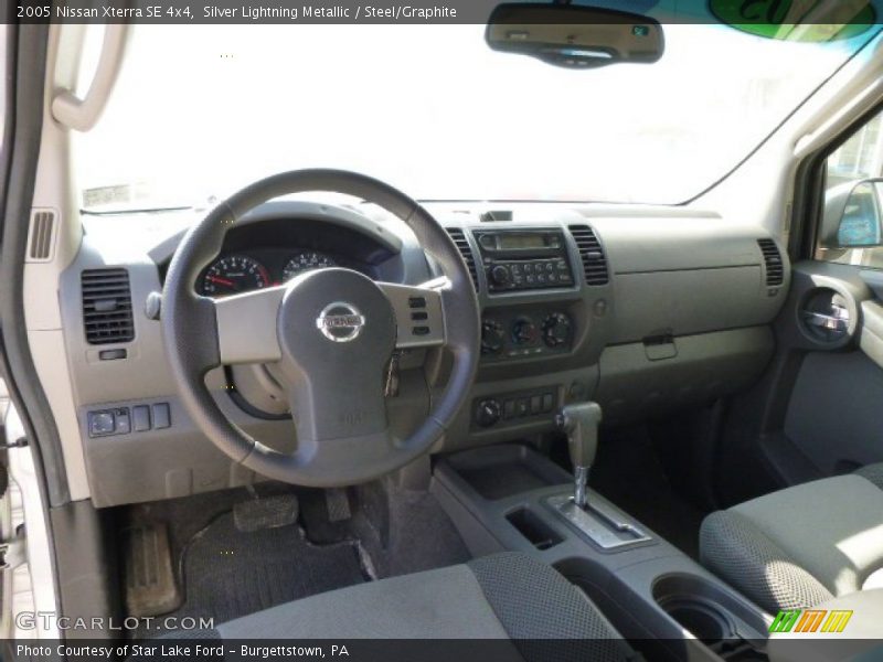Silver Lightning Metallic / Steel/Graphite 2005 Nissan Xterra SE 4x4