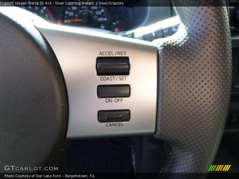 Silver Lightning Metallic / Steel/Graphite 2005 Nissan Xterra SE 4x4