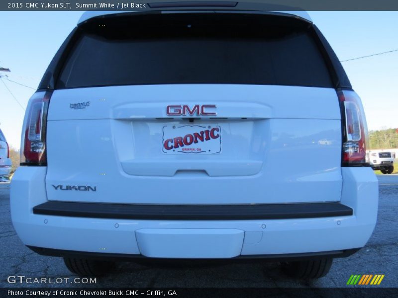 Summit White / Jet Black 2015 GMC Yukon SLT