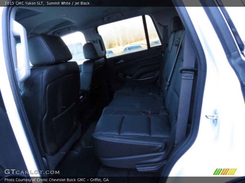 Summit White / Jet Black 2015 GMC Yukon SLT