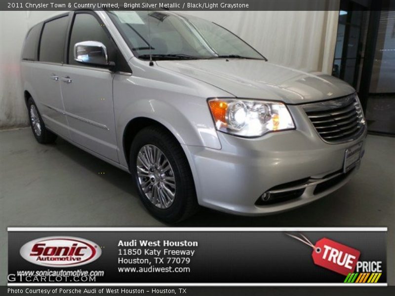 Bright Silver Metallic / Black/Light Graystone 2011 Chrysler Town & Country Limited