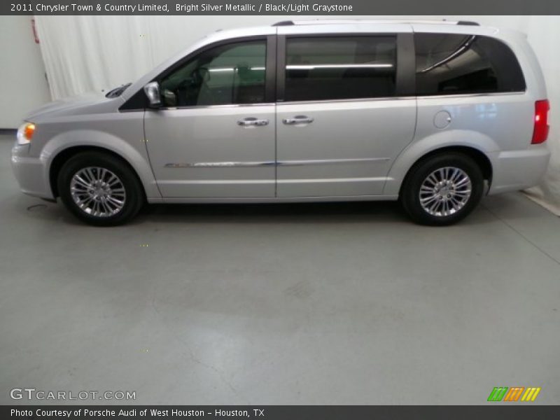 Bright Silver Metallic / Black/Light Graystone 2011 Chrysler Town & Country Limited